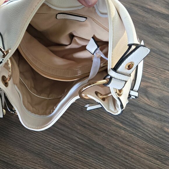 Unbranded Faux White Leather Shoulder Bag w/ Expandable Width NWOT - Picture 5 of 12